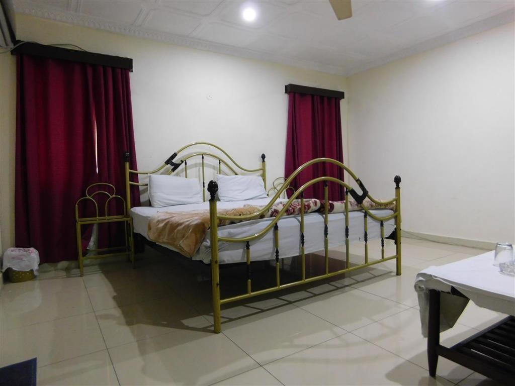 Hotel Humera バハーワルプル エクステリア 写真